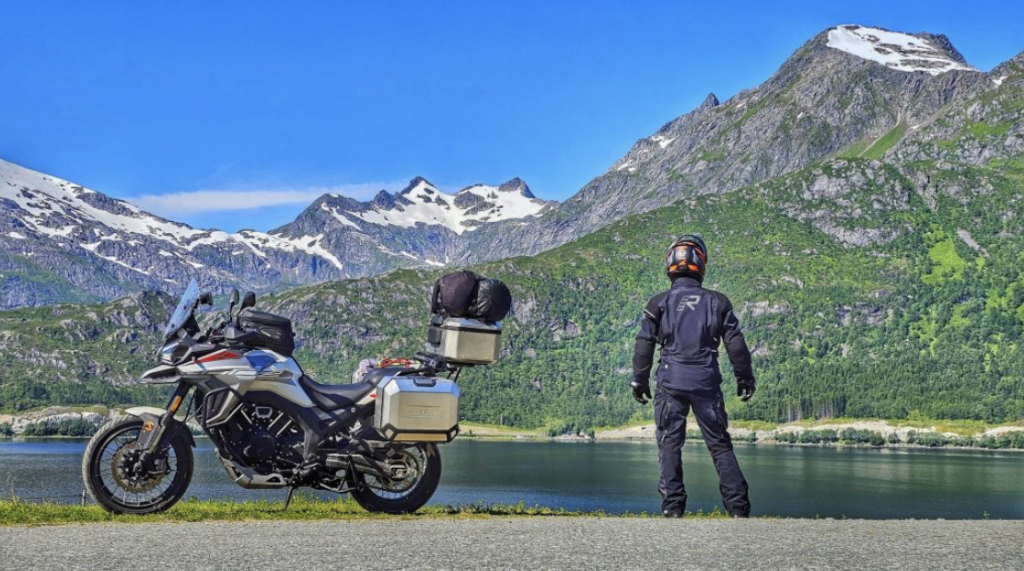 viaje en moto aventura foto participante Continental