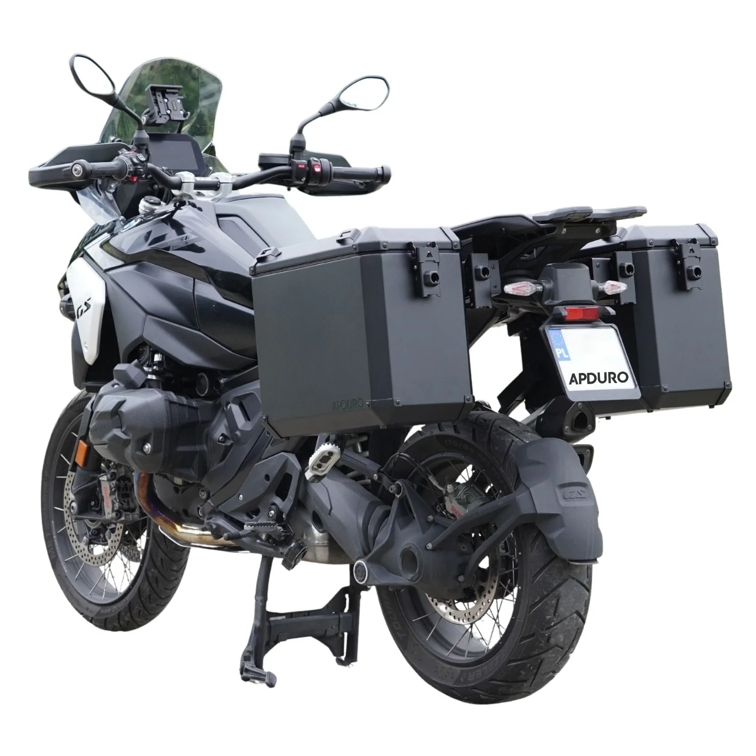 BMW GS vista desde atrás con maletas laterales Apduro de aluminio en acabado negro.
